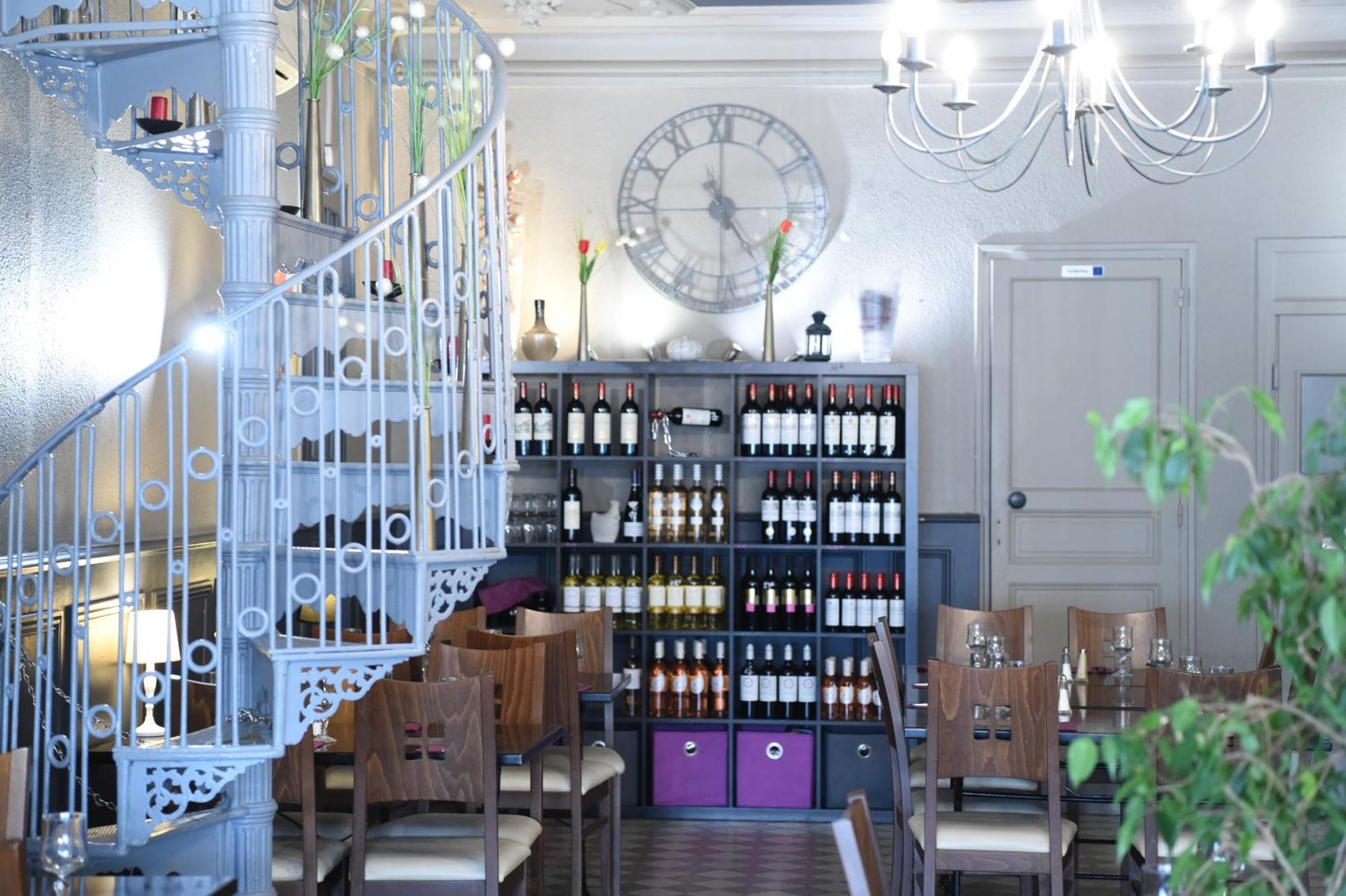 Hôtel Le Juliano Carbon-Blanc Extérieur photo